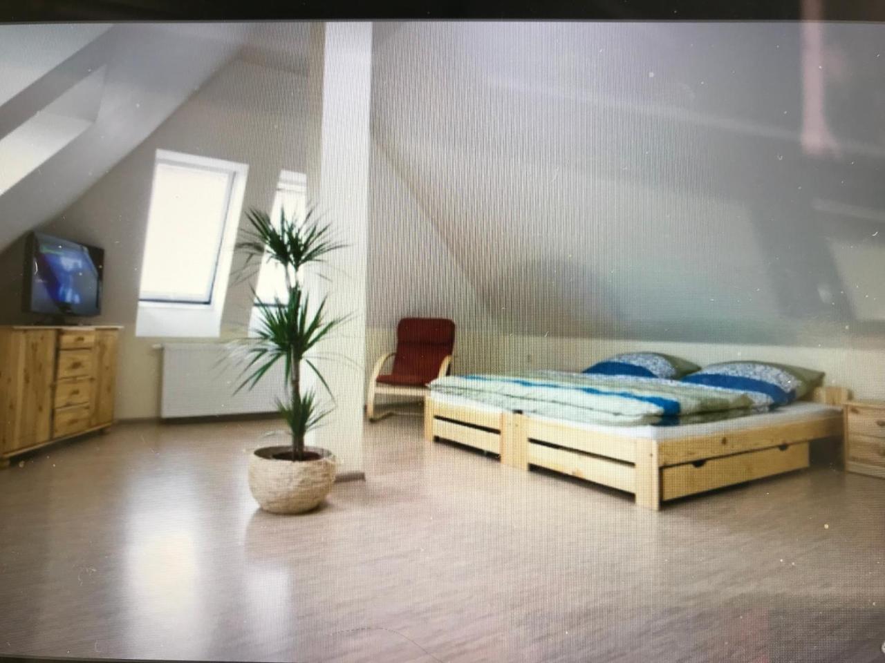 Penzion Svet Třinec Kültér fotó